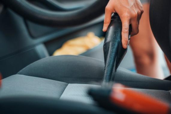 Nettoyage intérieur voiture